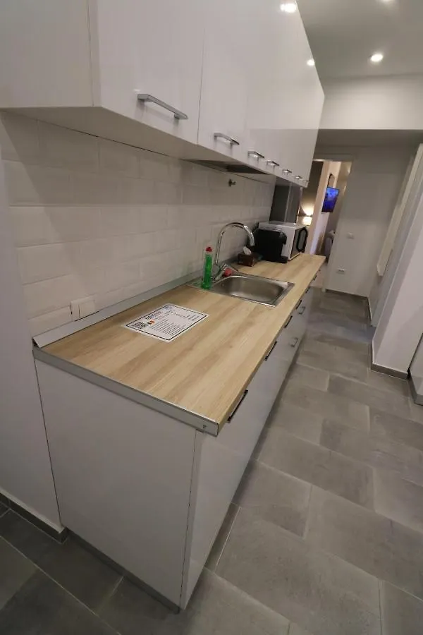 公寓 Cozy Novotel Studio - Free Minibar - Quiet & Peace 布加勒斯特